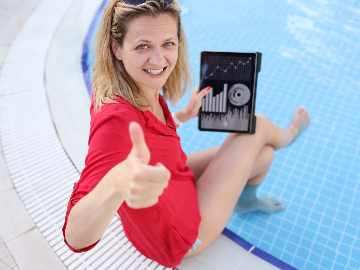 Jak nowoczesne technologie zmieniają baseny prywatne w ogrodach